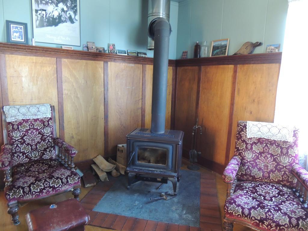 Historical Guest House Whitehorse Bagian luar foto