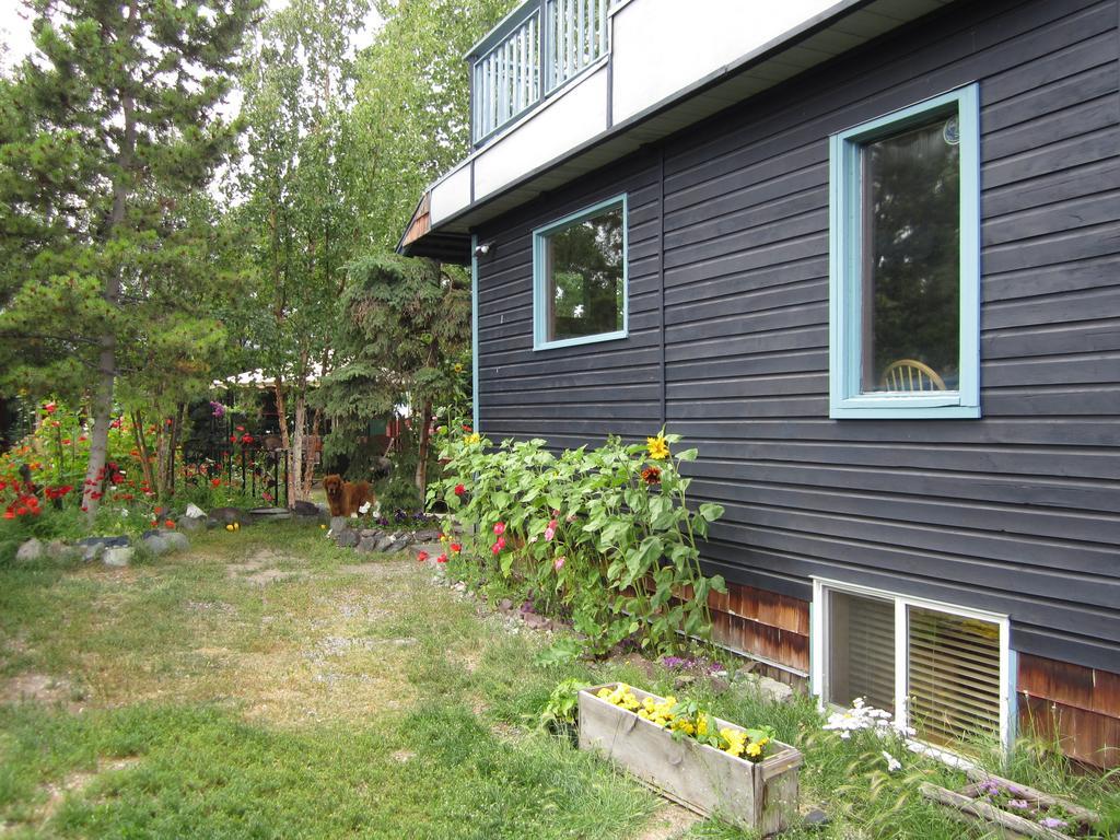 Historical Guest House Whitehorse Bagian luar foto