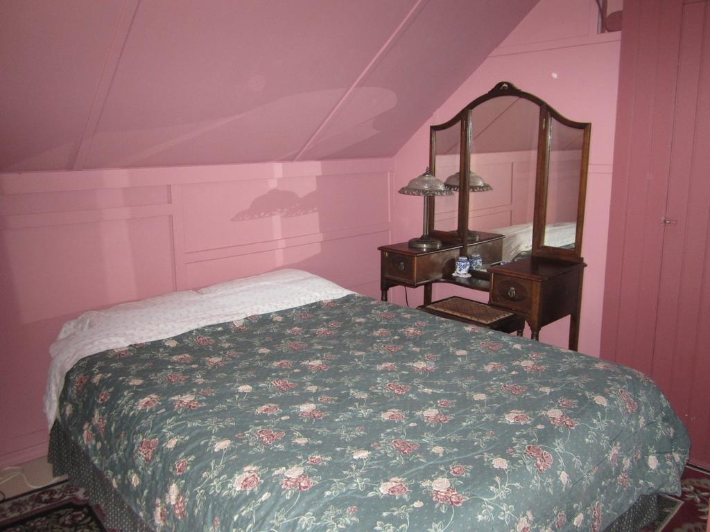 Historical Guest House Whitehorse Ruang foto