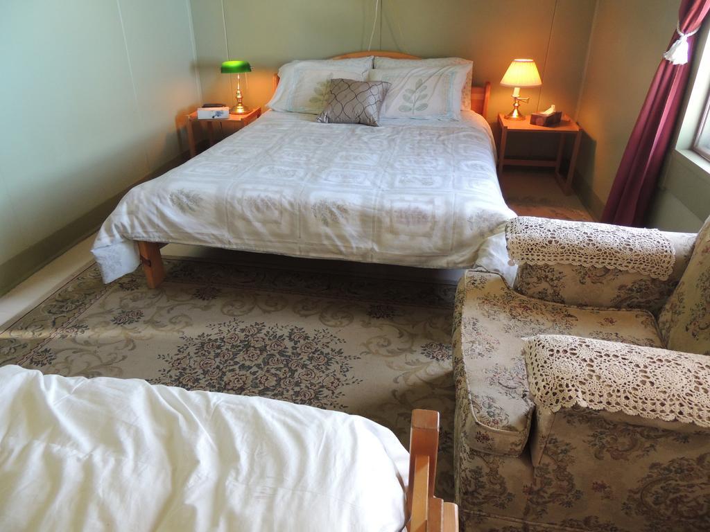 Historical Guest House Whitehorse Bagian luar foto
